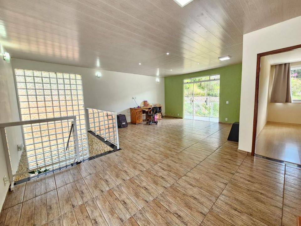 Casa de Condomínio à venda com 7 quartos, 2200m² - Foto 18