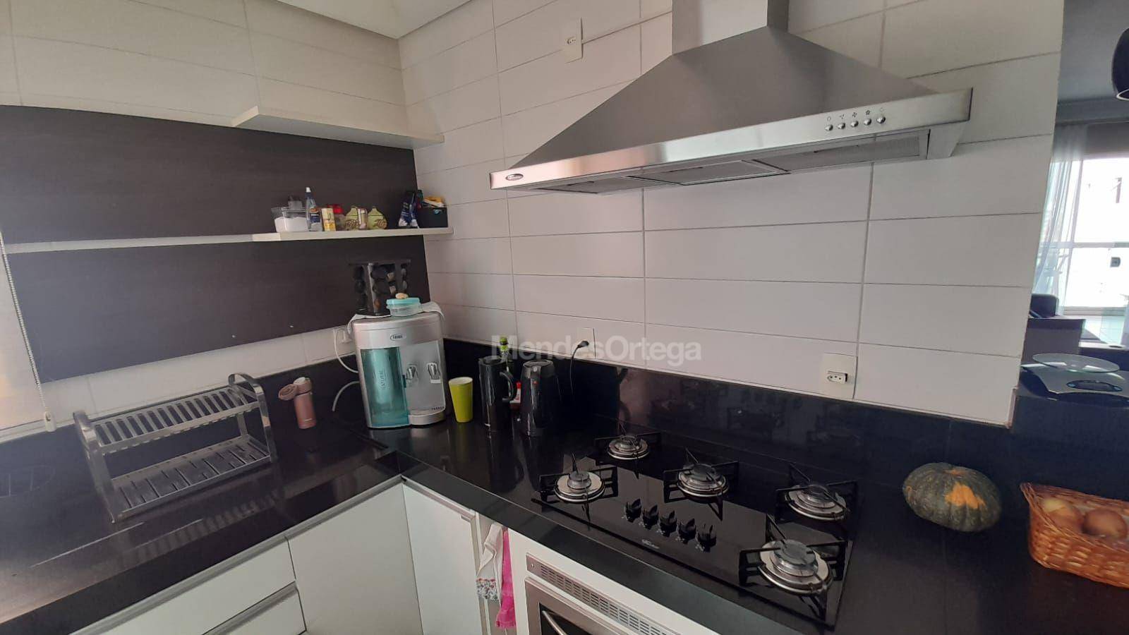 Apartamento à venda com 3 quartos, 108m² - Foto 32