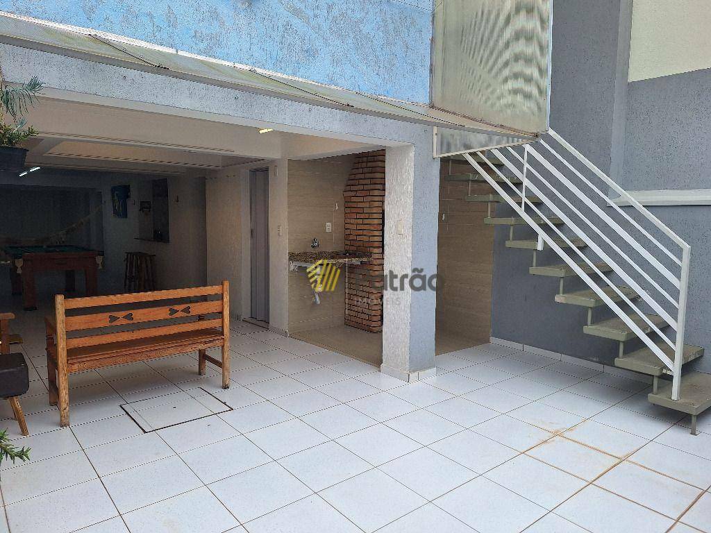 Sobrado à venda com 5 quartos, 244m² - Foto 42