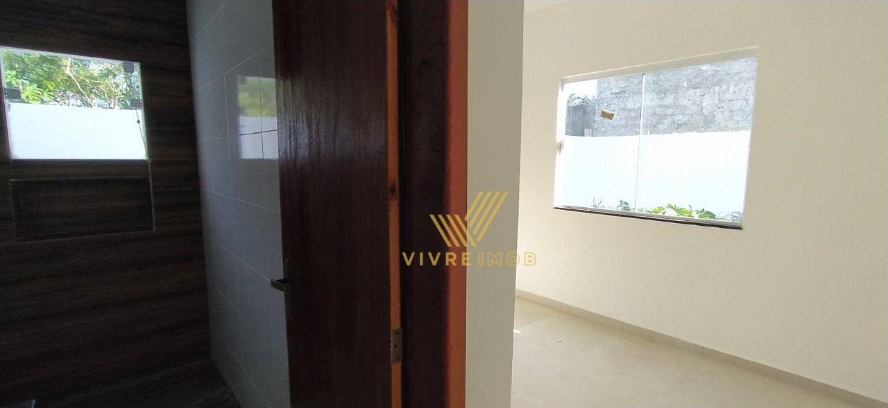 Casa à venda com 3 quartos, 75m² - Foto 5