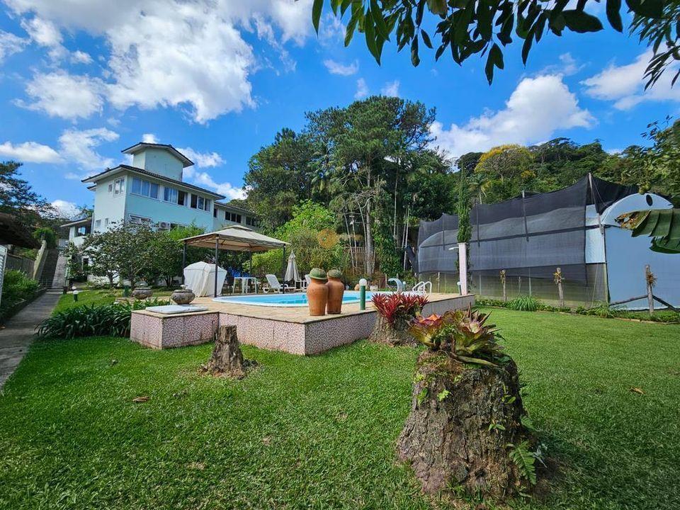 Casa de Condomínio à venda com 4 quartos, 1580m² - Foto 9