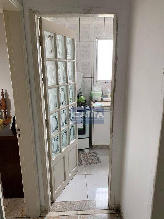 Apartamento à venda com 2 quartos, 52m² - Foto 10