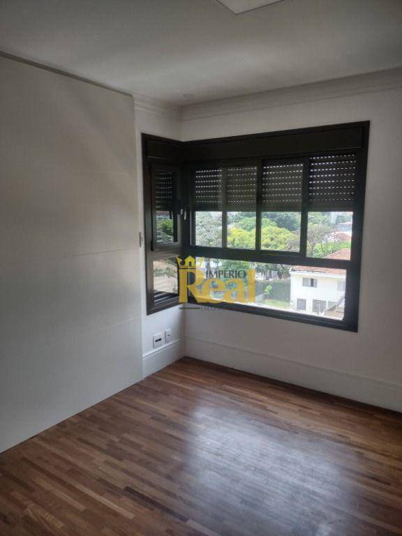 Apartamento à venda com 3 quartos, 151m² - Foto 10