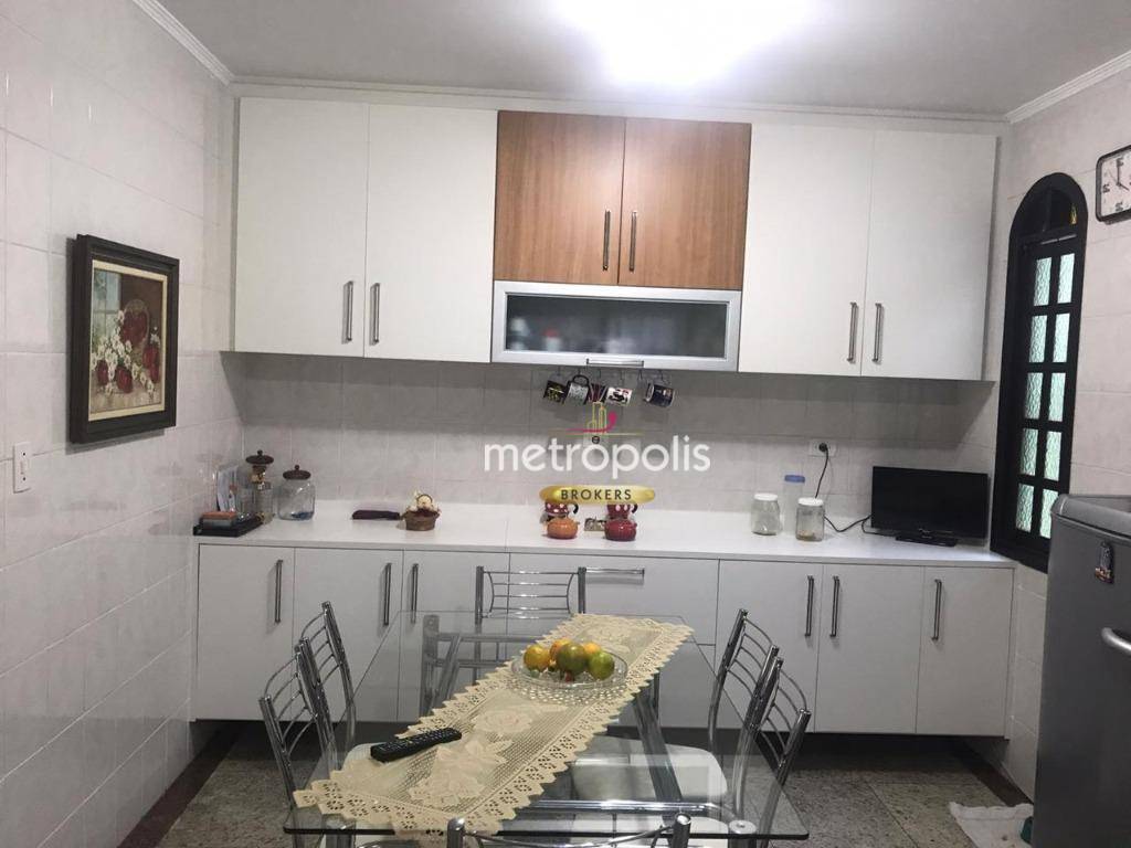 Sobrado à venda com 3 quartos, 250m² - Foto 7