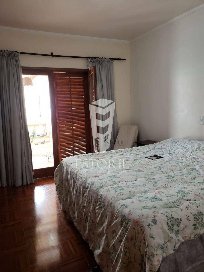 Casa à venda com 3 quartos, 387m² - Foto 22