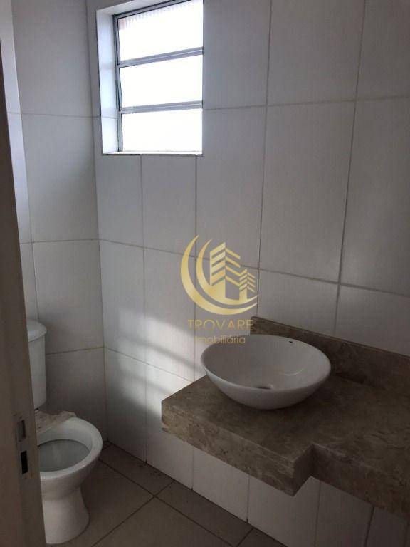 Apartamento à venda com 2 quartos, 70m² - Foto 4