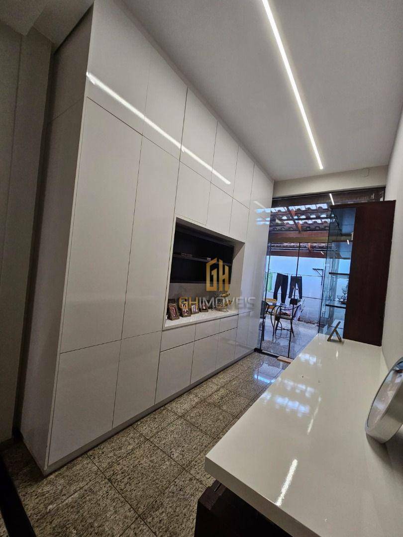 Casa de Condomínio à venda com 4 quartos, 189m² - Foto 18