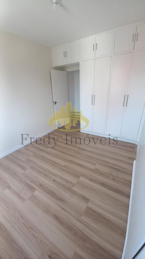 Apartamento à venda com 2 quartos, 68m² - Foto 12