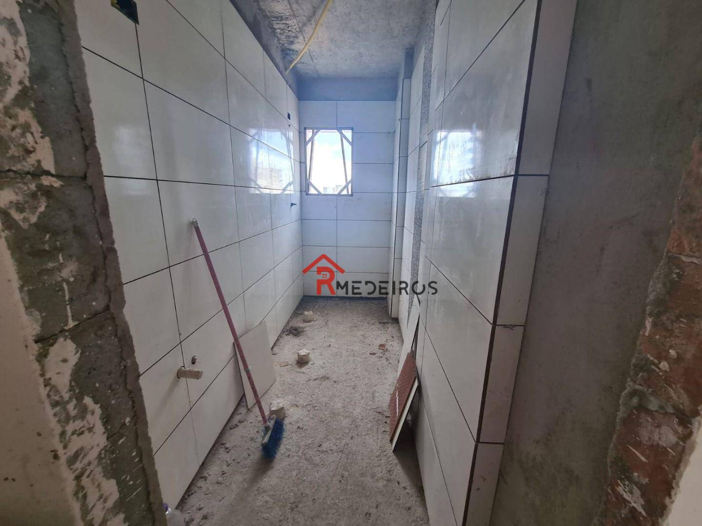 Apartamento à venda com 2 quartos, 76m² - Foto 17