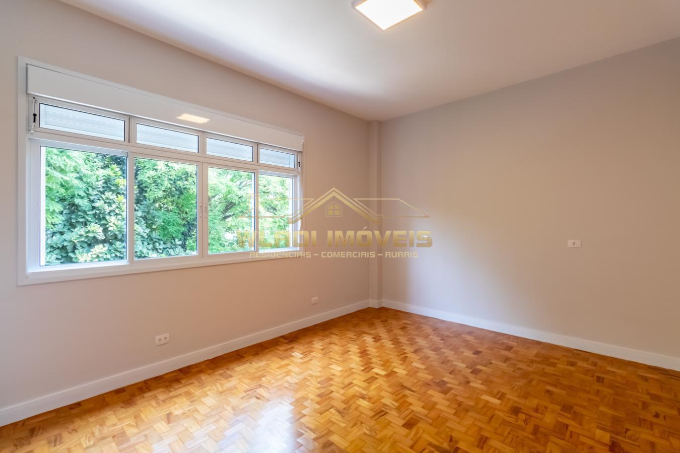 Apartamento à venda com 3 quartos, 203m² - Foto 23