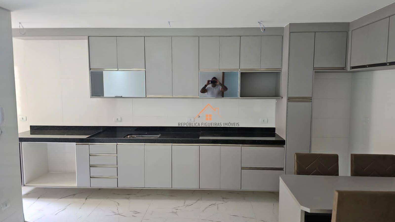 Apartamento à venda com 3 quartos, 90m² - Foto 3