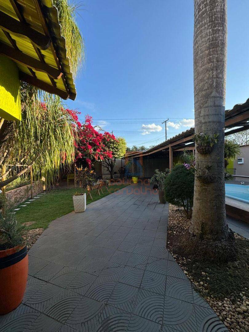 Casa, 4 quartos, 330 m² - Foto 45