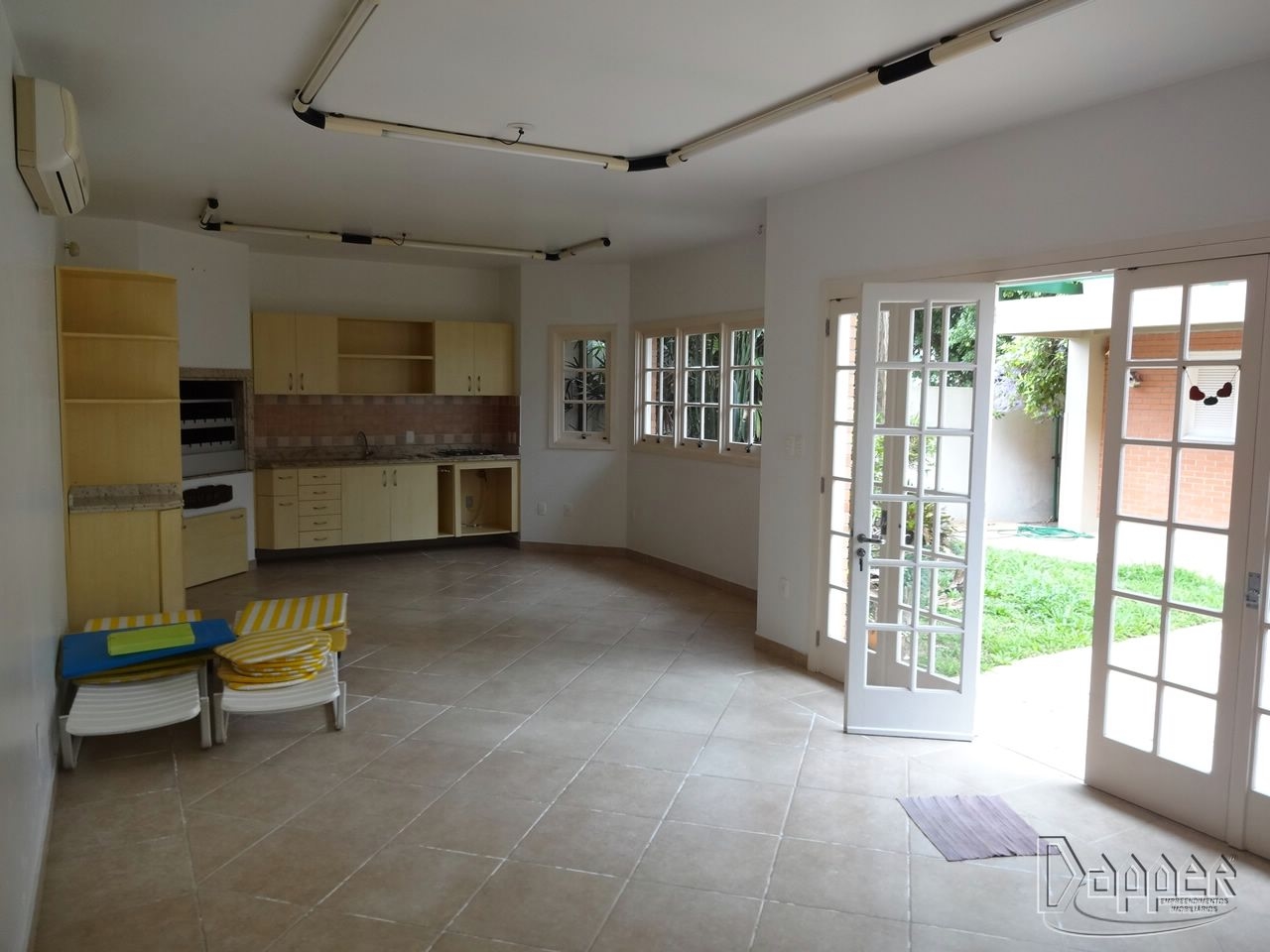 Casa à venda com 3 quartos, 248m² - Foto 26