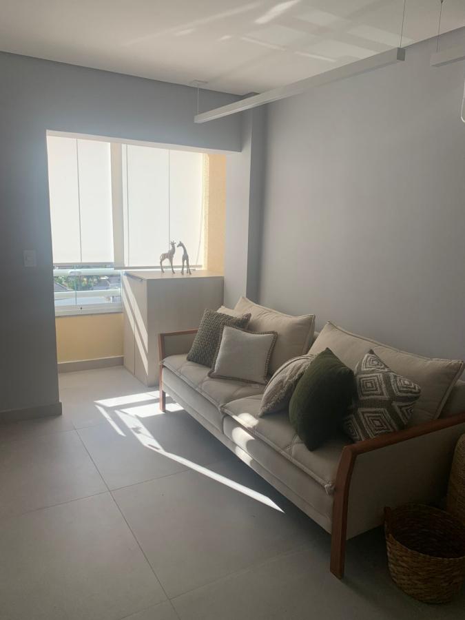 Apartamento à venda com 2 quartos, 67m² - Foto 4