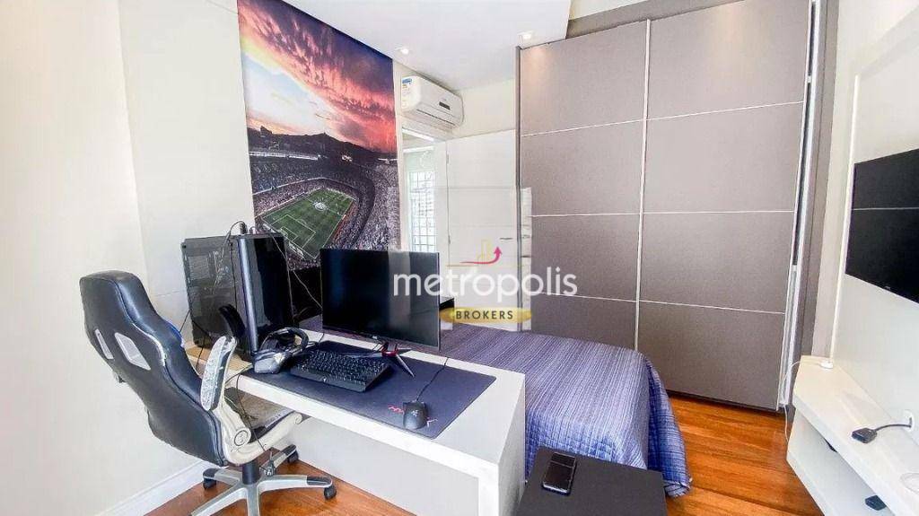 Sobrado à venda com 6 quartos, 560m² - Foto 51