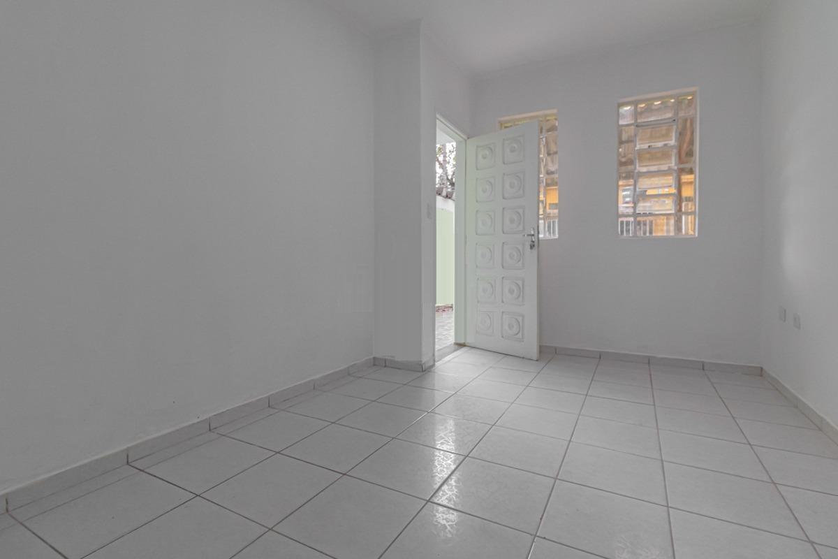 Casa à venda com 2 quartos, 90m² - Foto 11