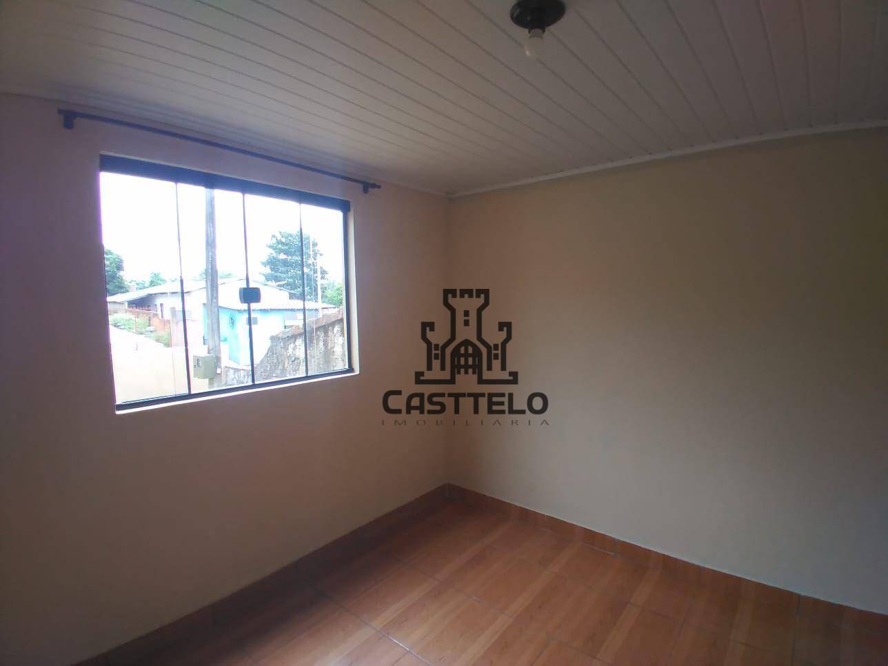 Casa à venda com 2 quartos, 60m² - Foto 18