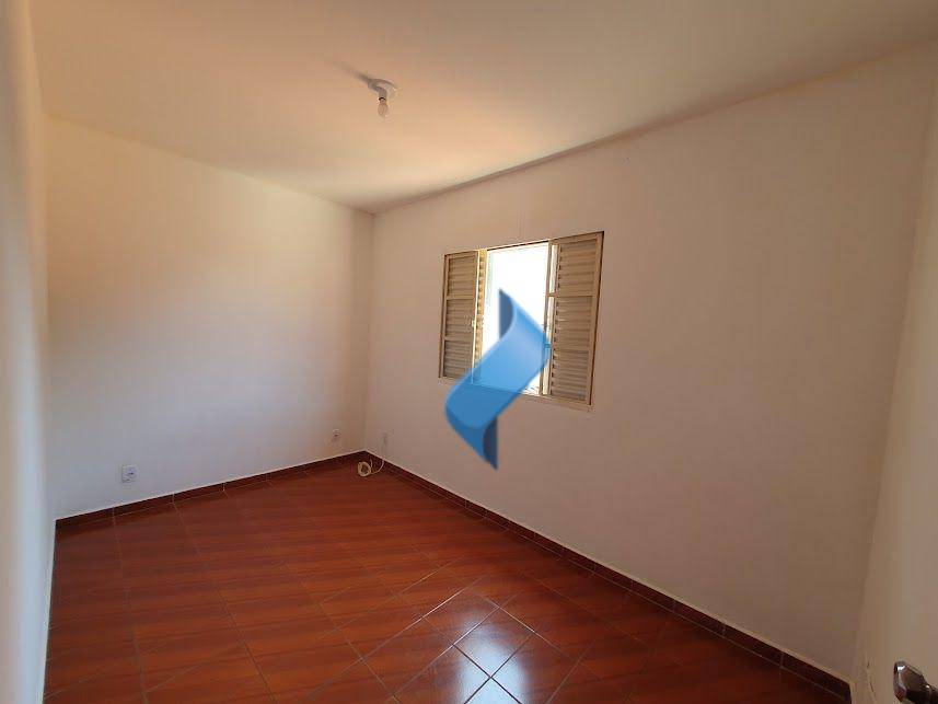 Casa à venda com 3 quartos, 139m² - Foto 8