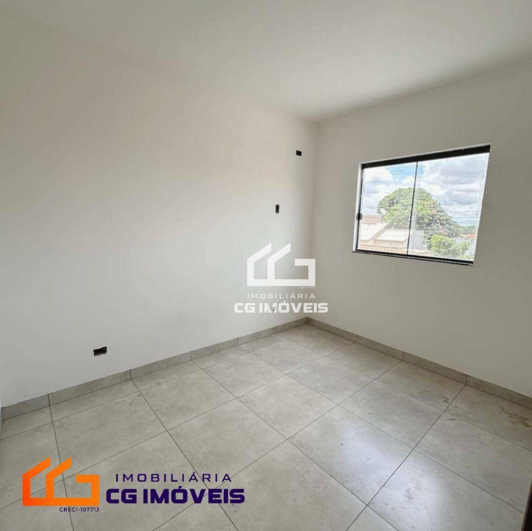 Casa à venda com 2 quartos, 40m² - Foto 7