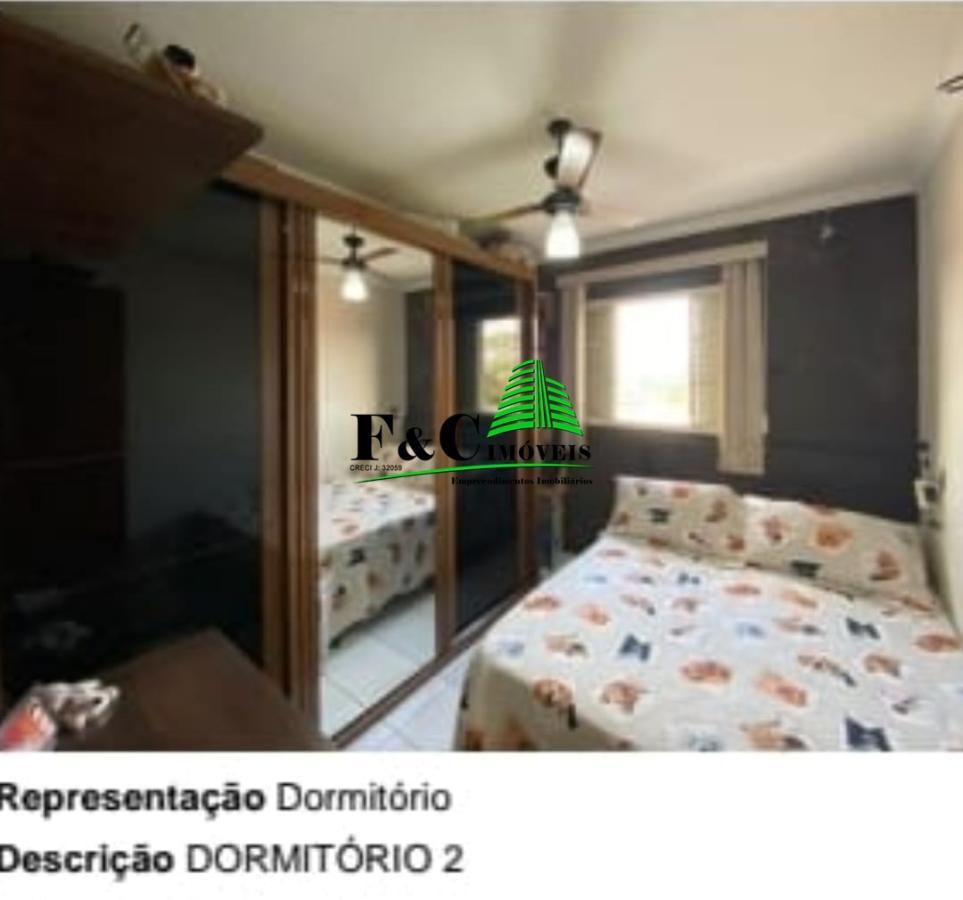 Casa à venda com 3 quartos, 133m² - Foto 2