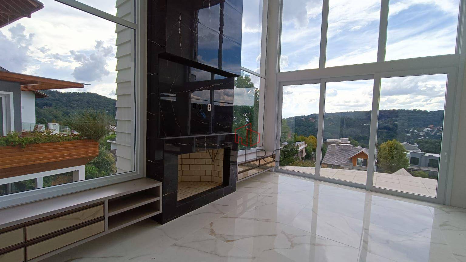 Casa de Condomínio à venda com 4 quartos, 500m² - Foto 5