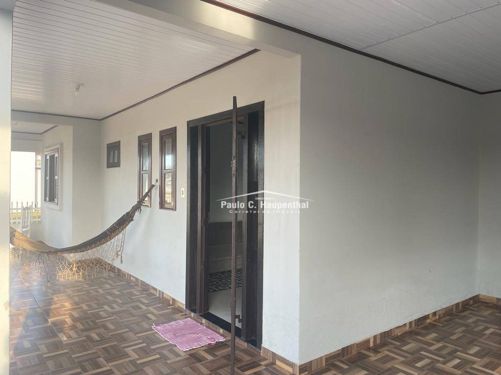 Casa à venda com 3 quartos, 127m² - Foto 2