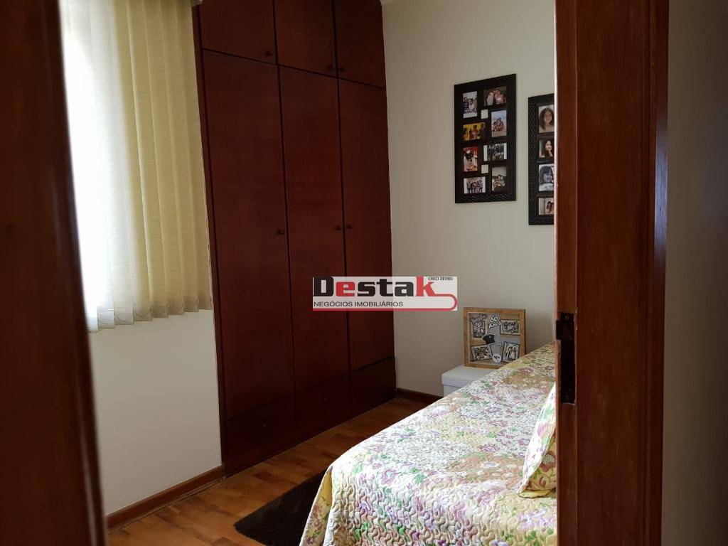 Sobrado à venda com 3 quartos, 182m² - Foto 13