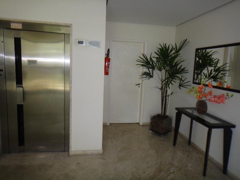 Apartamento à venda com 4 quartos, 157m² - Foto 8