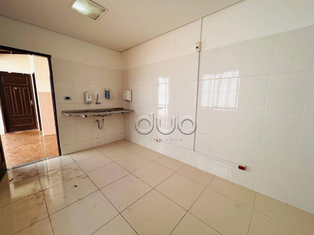 Casa à venda com 3 quartos, 200m² - Foto 23