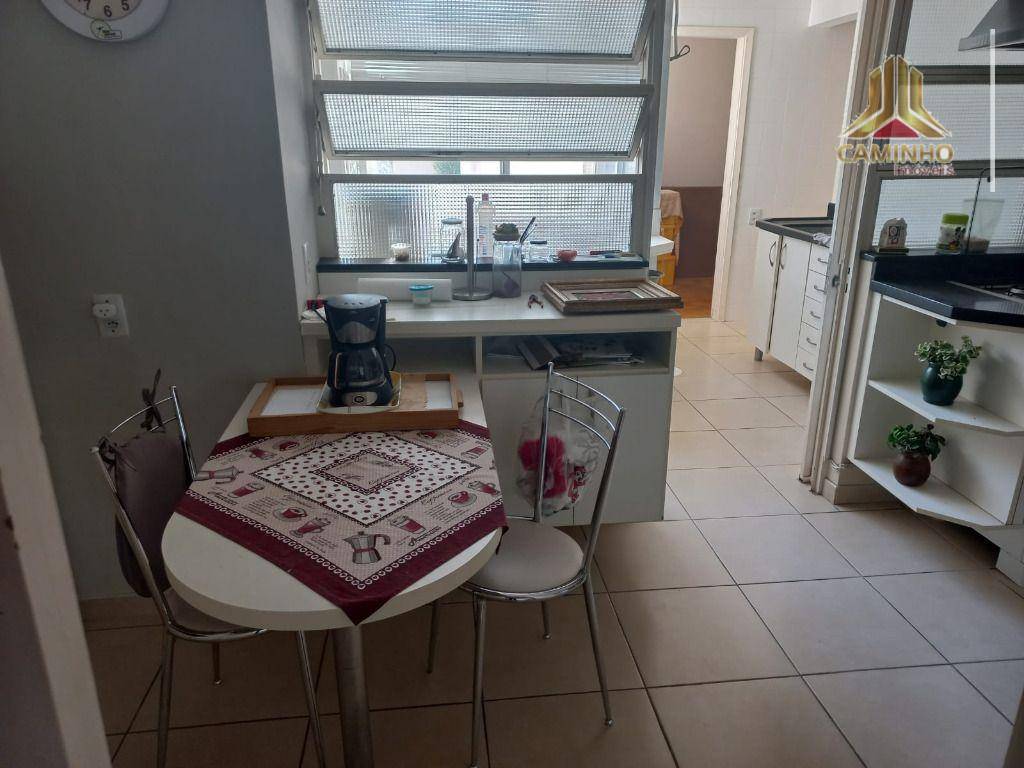 Apartamento à venda com 3 quartos, 134m² - Foto 9