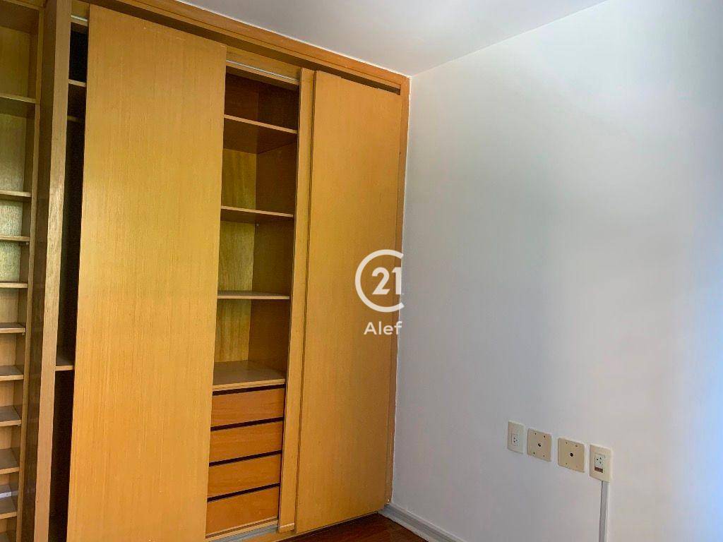 Apartamento para alugar com 2 quartos, 130m² - Foto 15