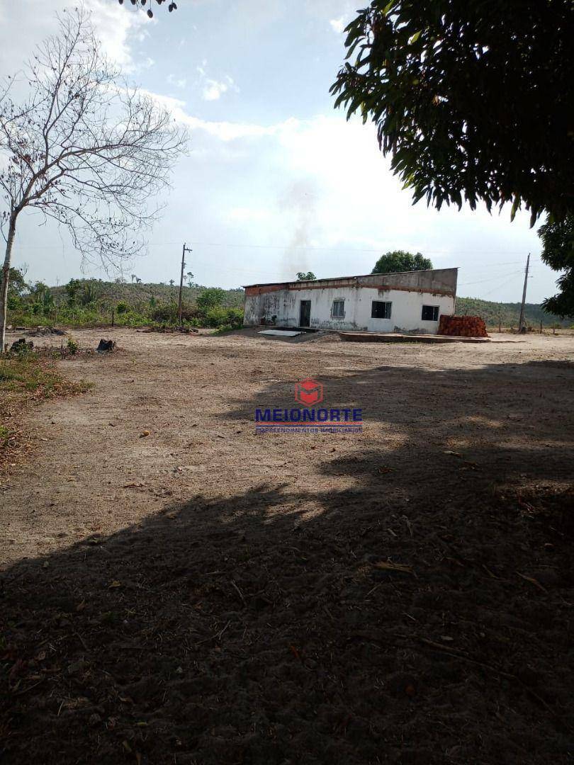 Fazenda à venda com 1 quarto, 2000000M2 - Foto 3