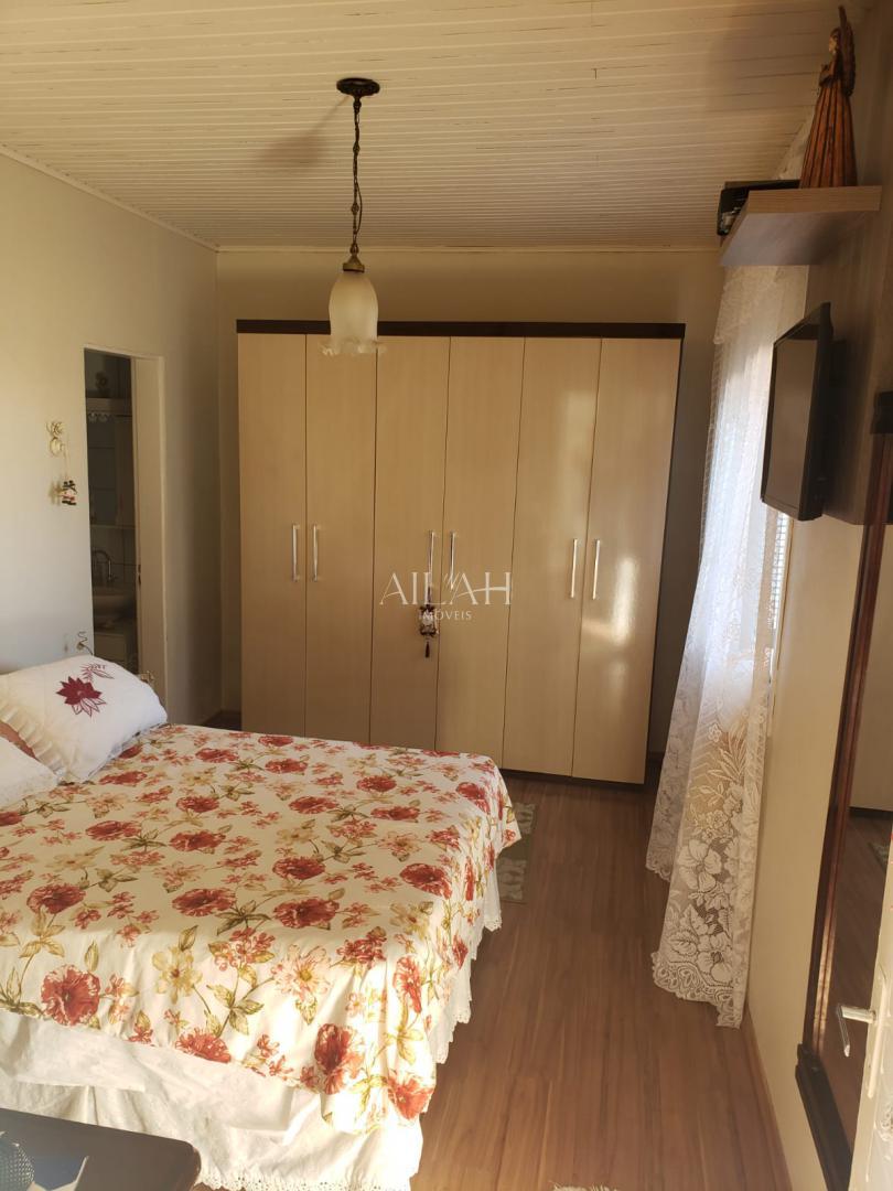 Casa à venda com 4 quartos, 375m² - Foto 2