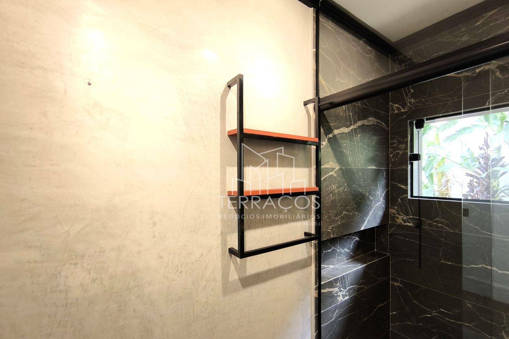 Casa para alugar com 3 quartos, 170m² - Foto 56