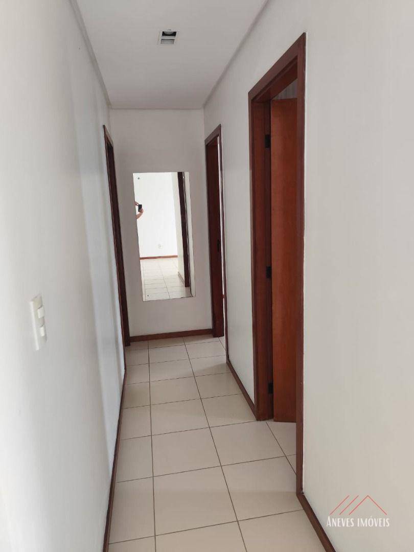 Apartamento à venda com 3 quartos, 90m² - Foto 7