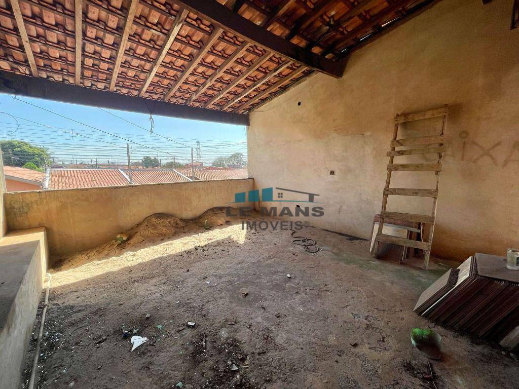 Casa à venda com 3 quartos, 200m² - Foto 15