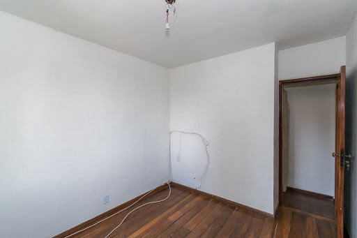 Apartamento à venda com 2 quartos, 60m² - Foto 5