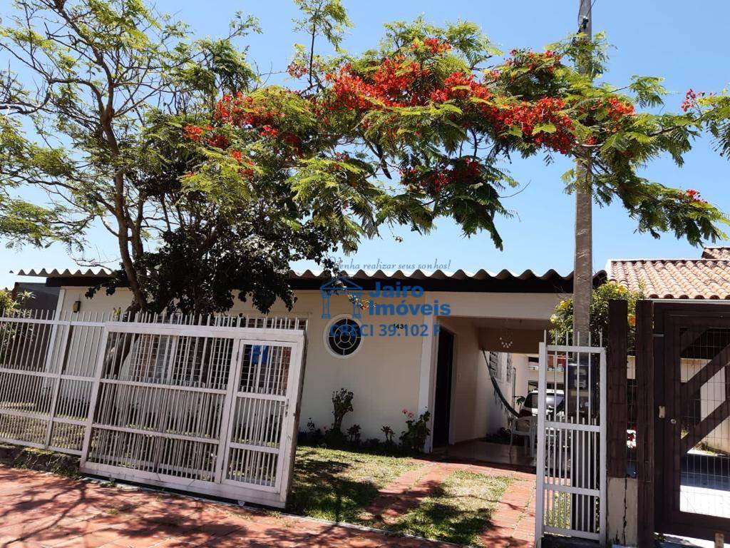 Casa, 3 quartos, 251 m² - Foto 1