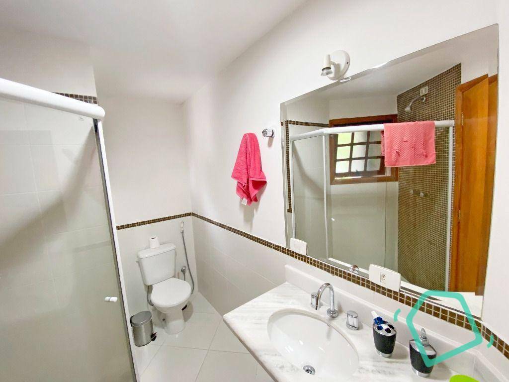 Casa de Condomínio à venda com 4 quartos, 288m² - Foto 30