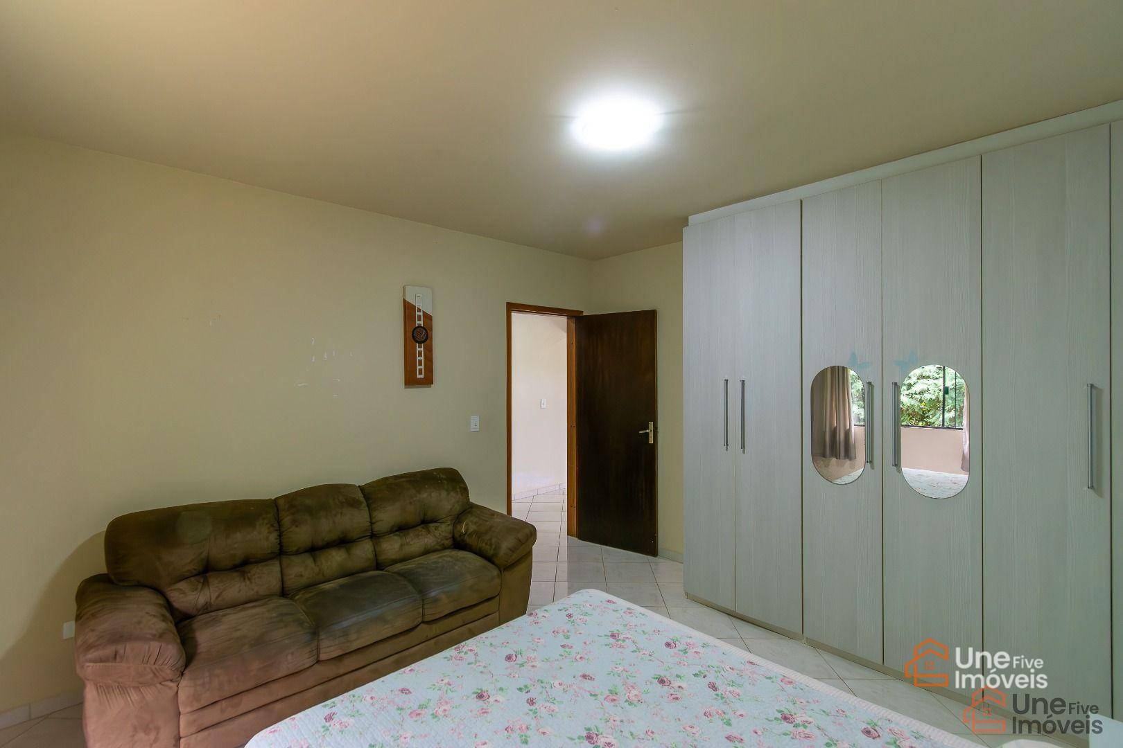 Chácara à venda com 3 quartos, 4M2 - Foto 11