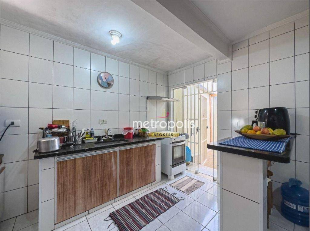 Casa à venda com 3 quartos, 110m² - Foto 9