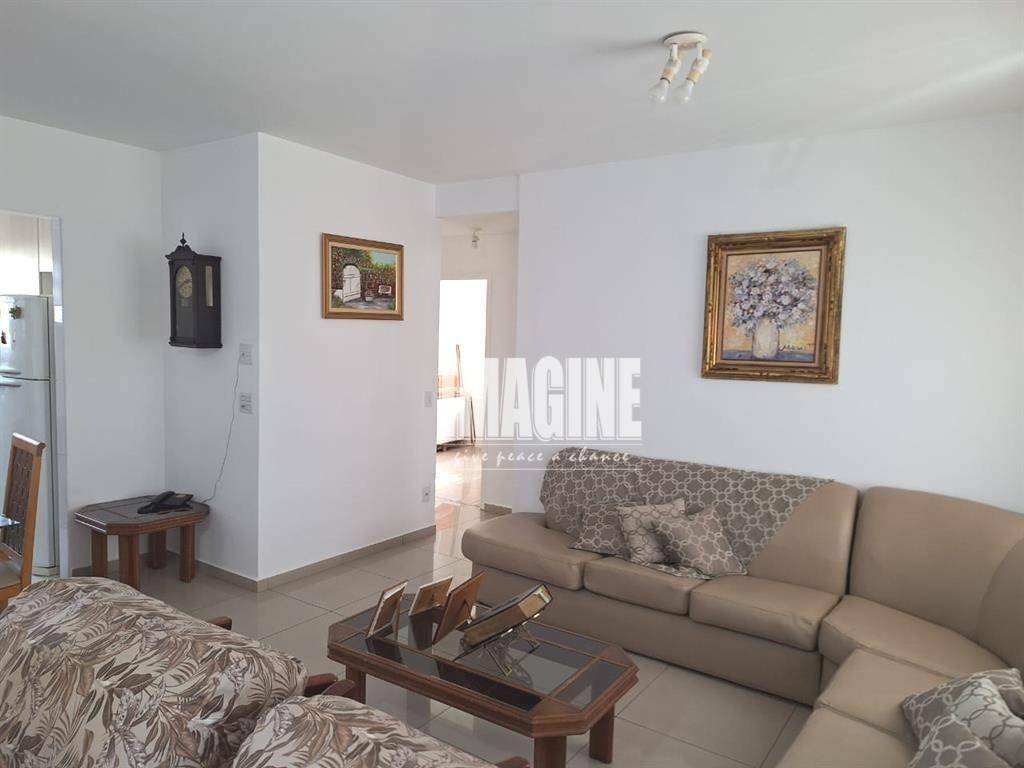 Apartamento à venda com 3 quartos, 108m² - Foto 1