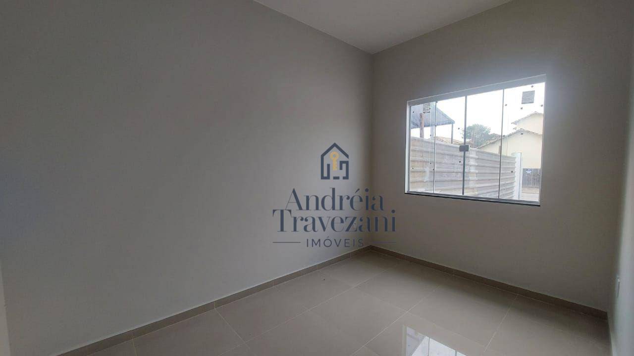 Casa à venda com 2 quartos, 57m² - Foto 8