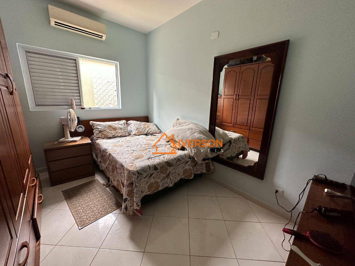 Casa à venda com 3 quartos, 160m² - Foto 14