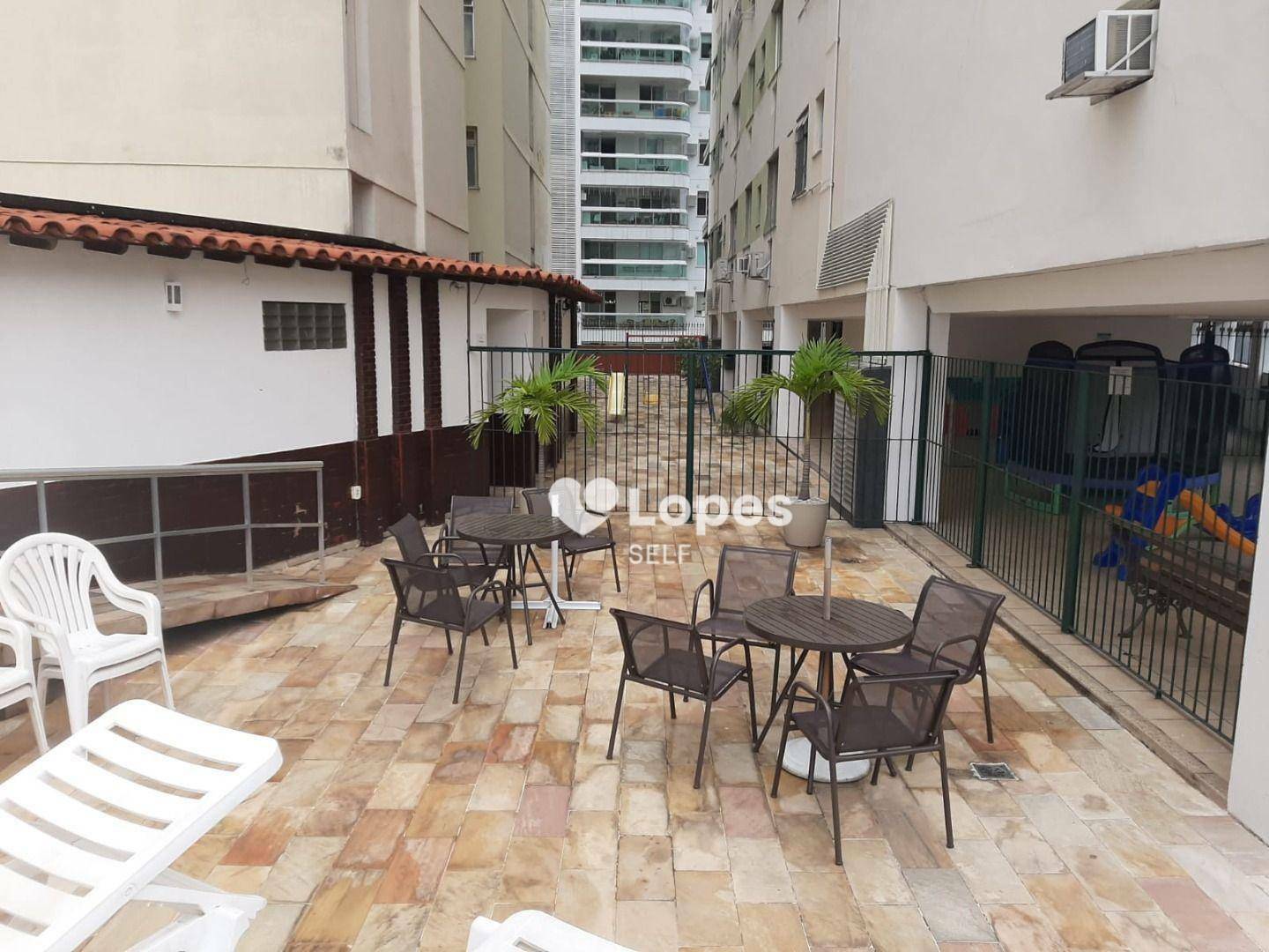 Apartamento à venda com 2 quartos, 71m² - Foto 11