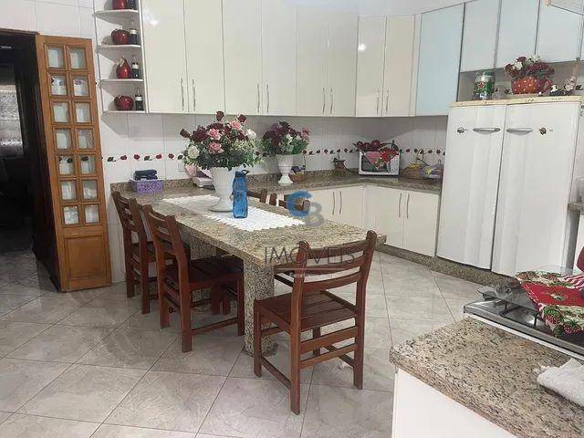 Sobrado à venda com 3 quartos, 180m² - Foto 4