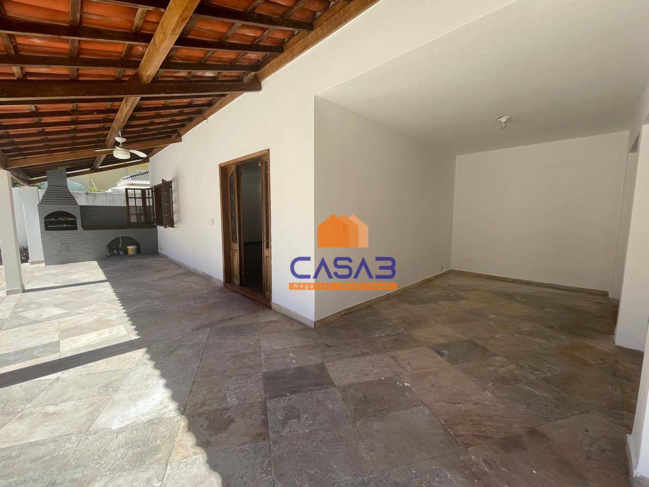 Casa à venda com 6 quartos, 473m² - Foto 7