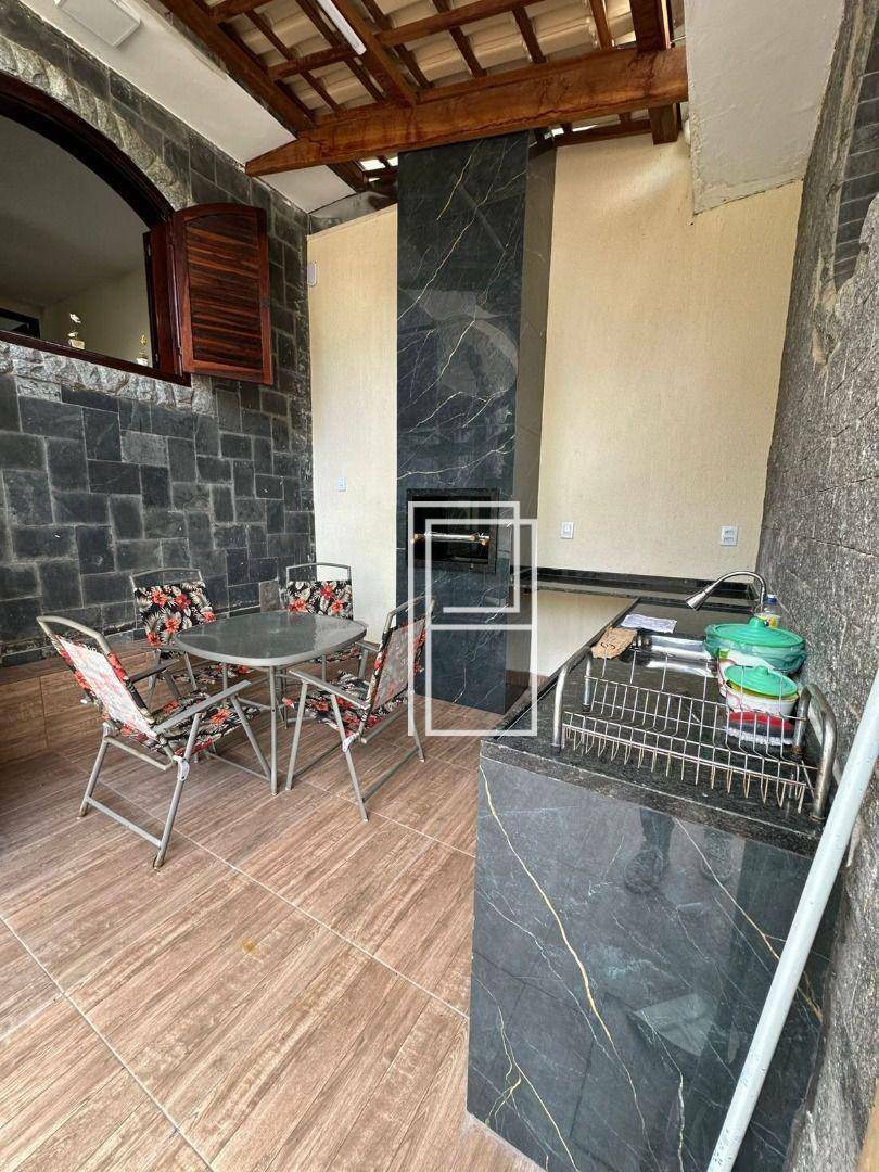 Casa à venda com 3 quartos, 290m² - Foto 26