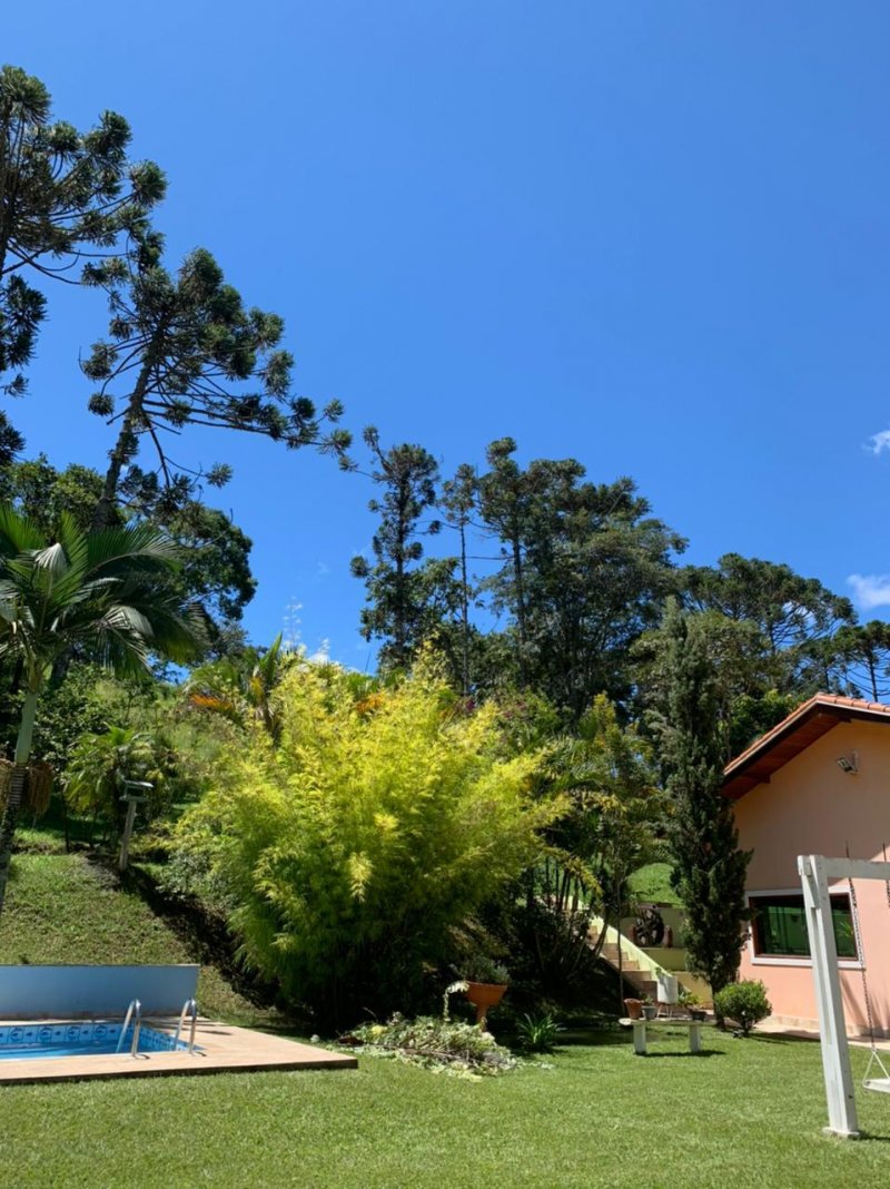 Fazenda à venda com 4 quartos, 200m² - Foto 3