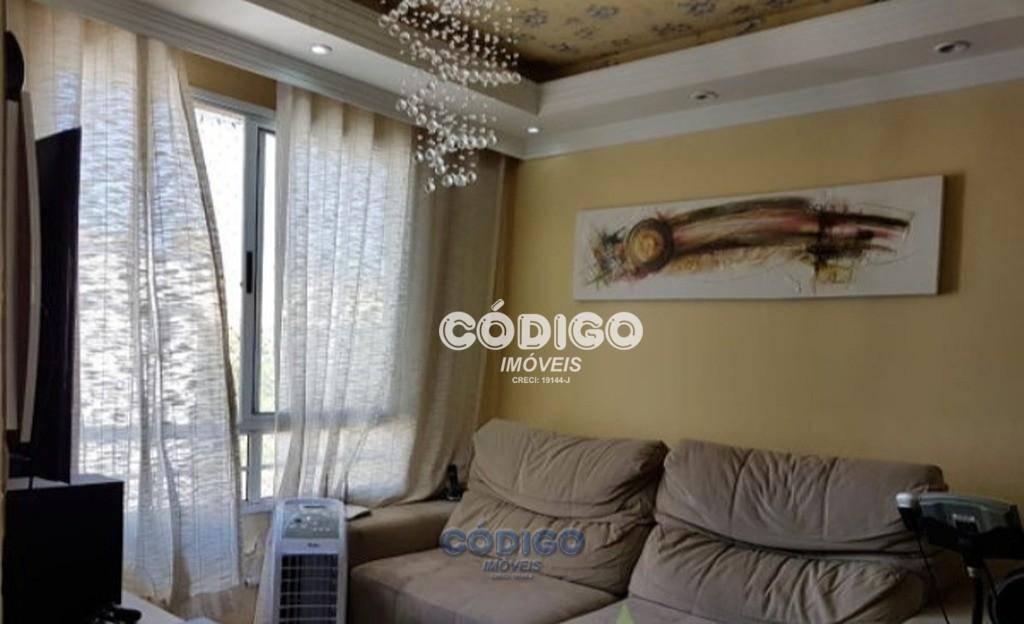 Apartamento à venda com 3 quartos, 62m² - Foto 3